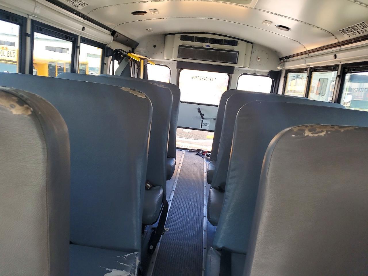 2010 Thomas Minotour G3500 School Bus