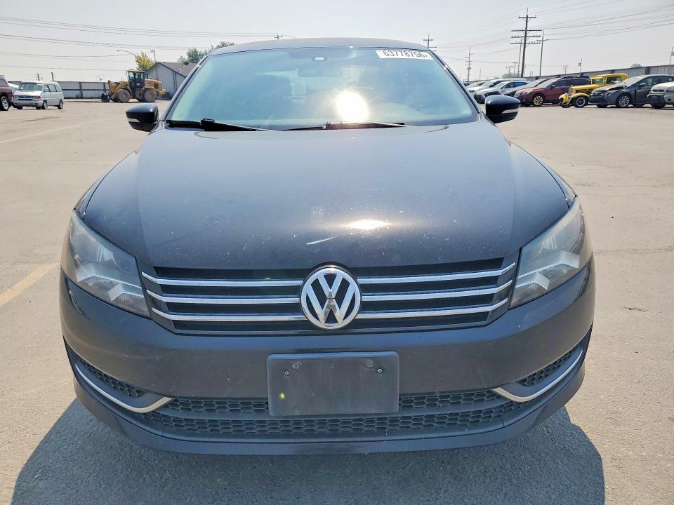 2015 Volkswagen Passat S