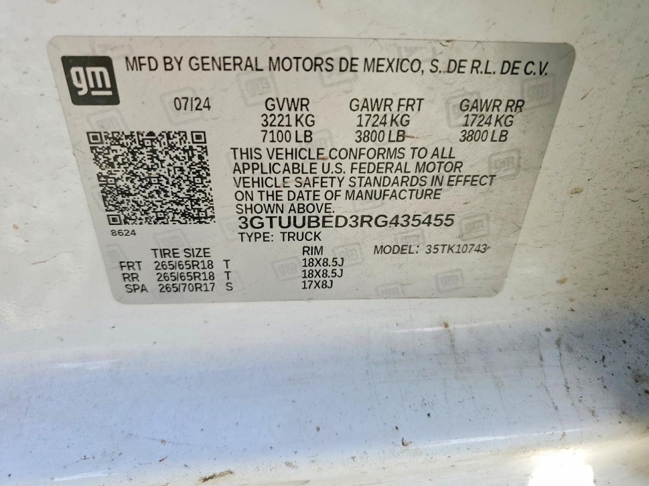 2024 GMC Sierra K1500 SLE