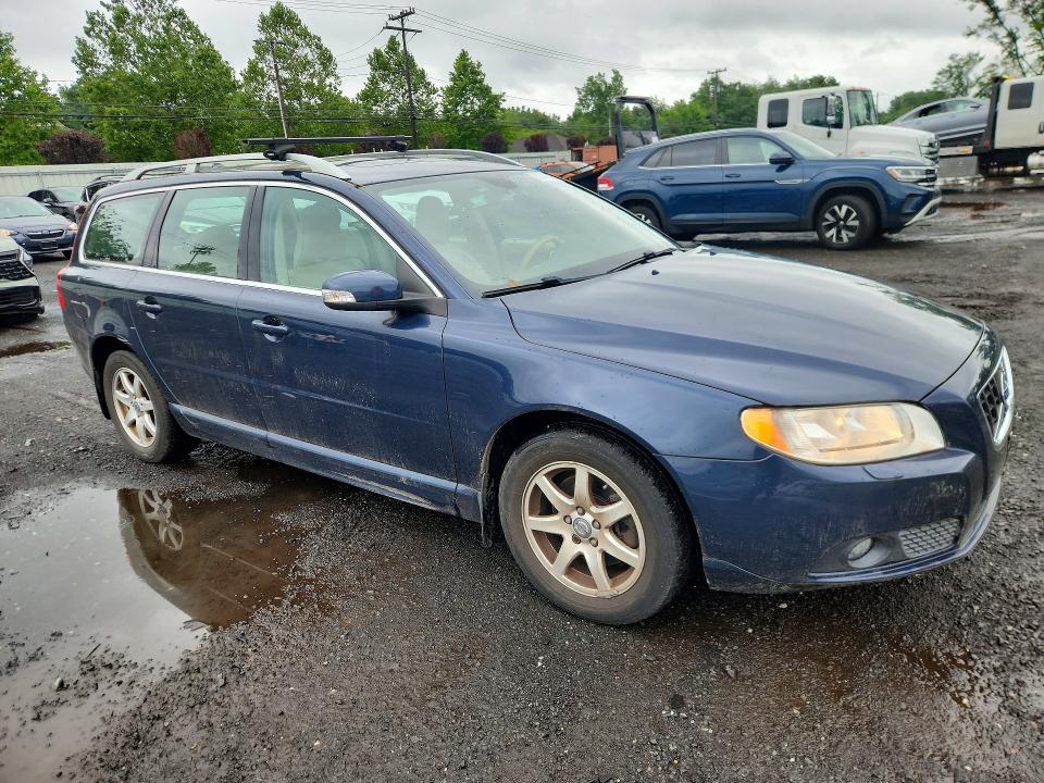 2010 Volvo V70 3.2