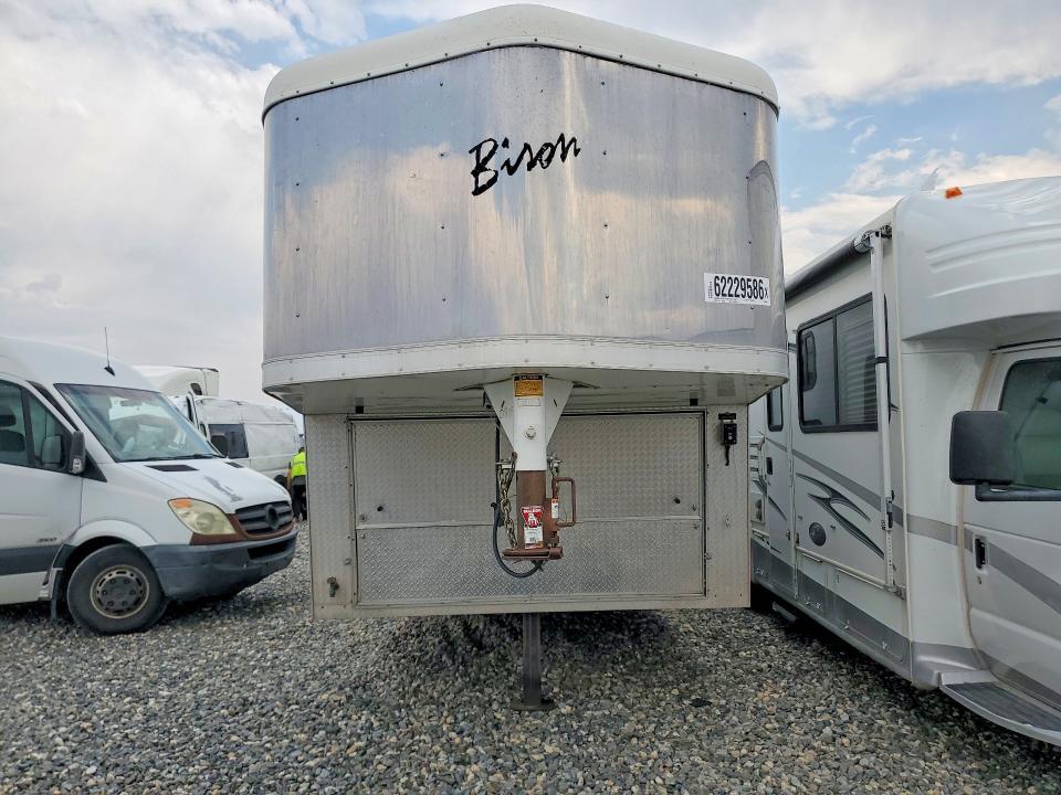 2009 Bison 8414SE Horse Trailer