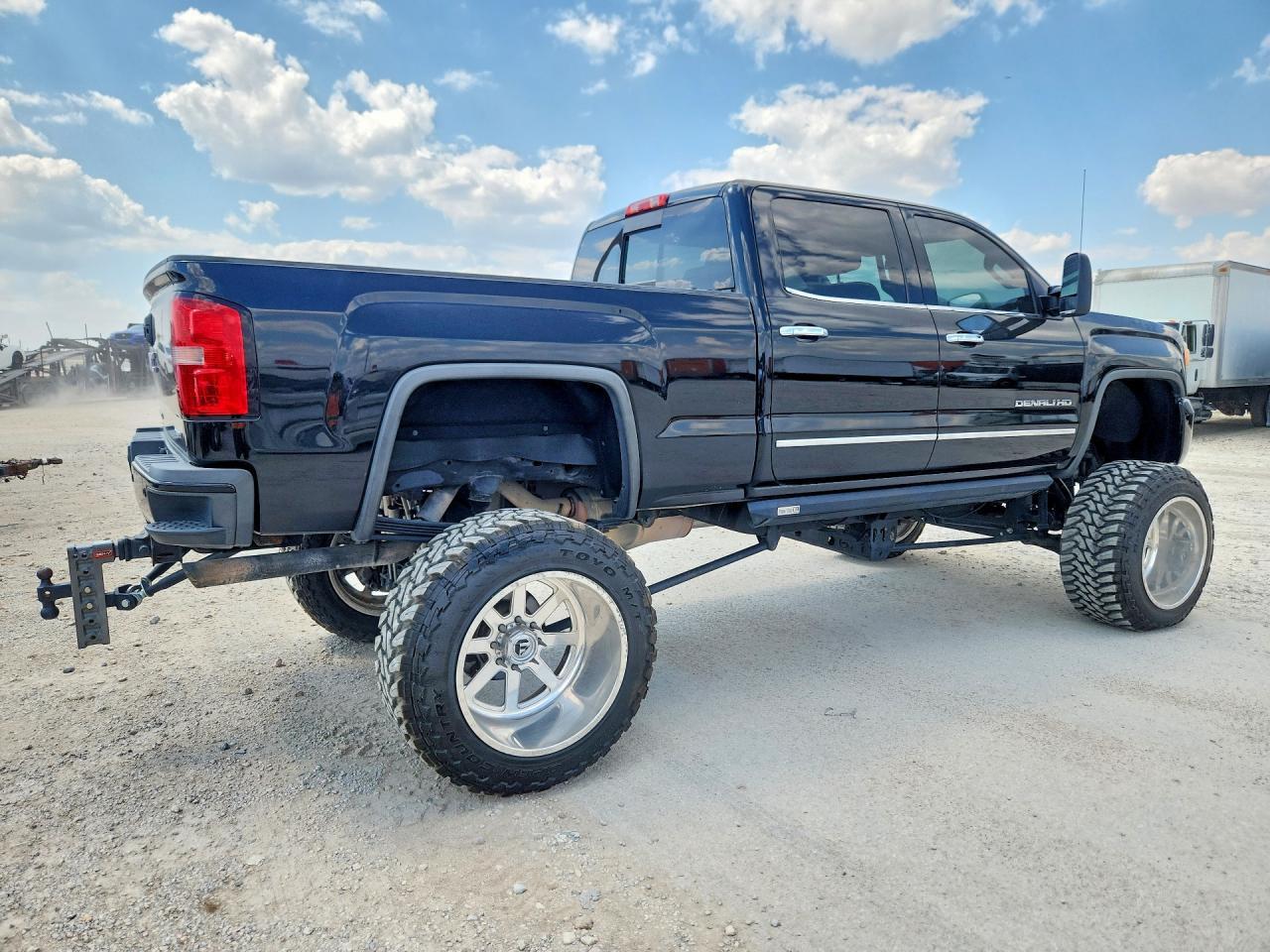 2015 GMC Sierra K2500 Denali