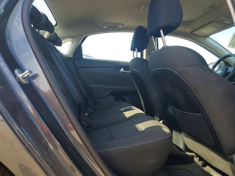 2019 KIA Forte s