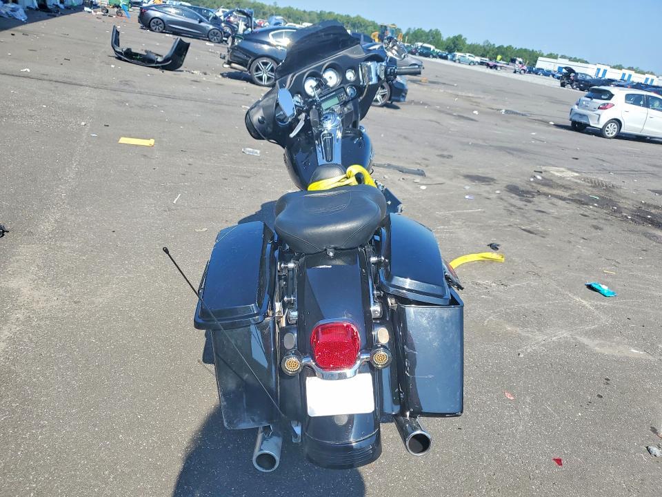 2009 Harley-Davidson Flhx