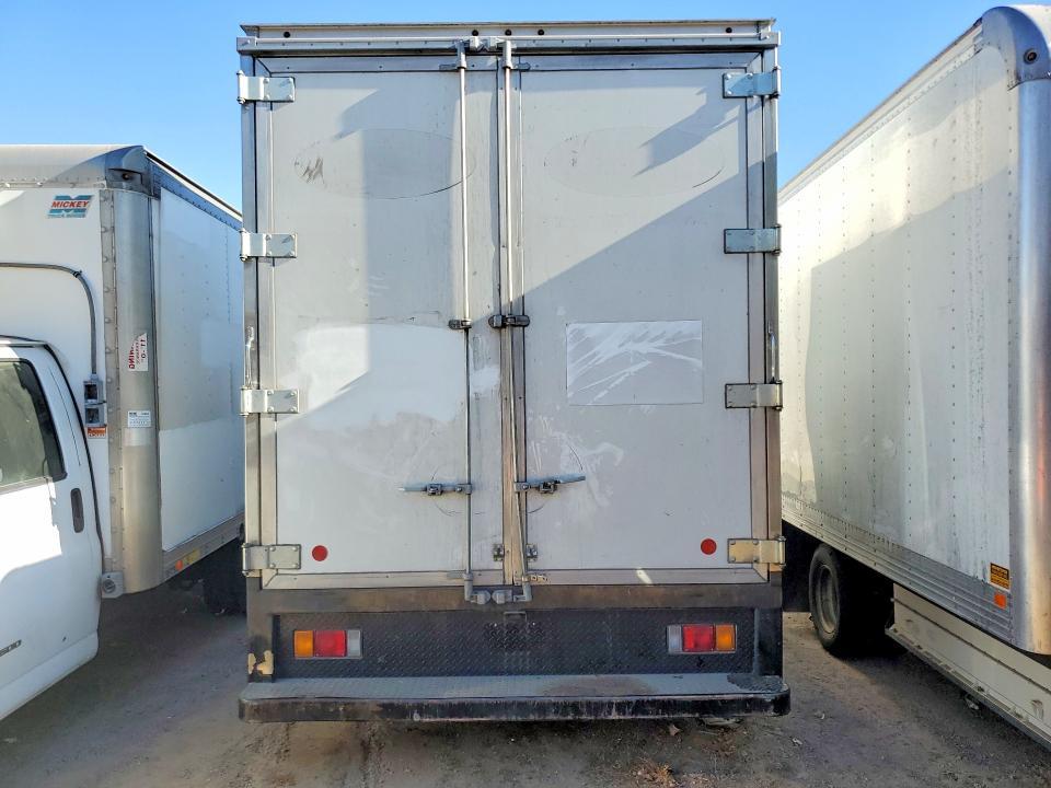 2014 Isuzu NPR HD