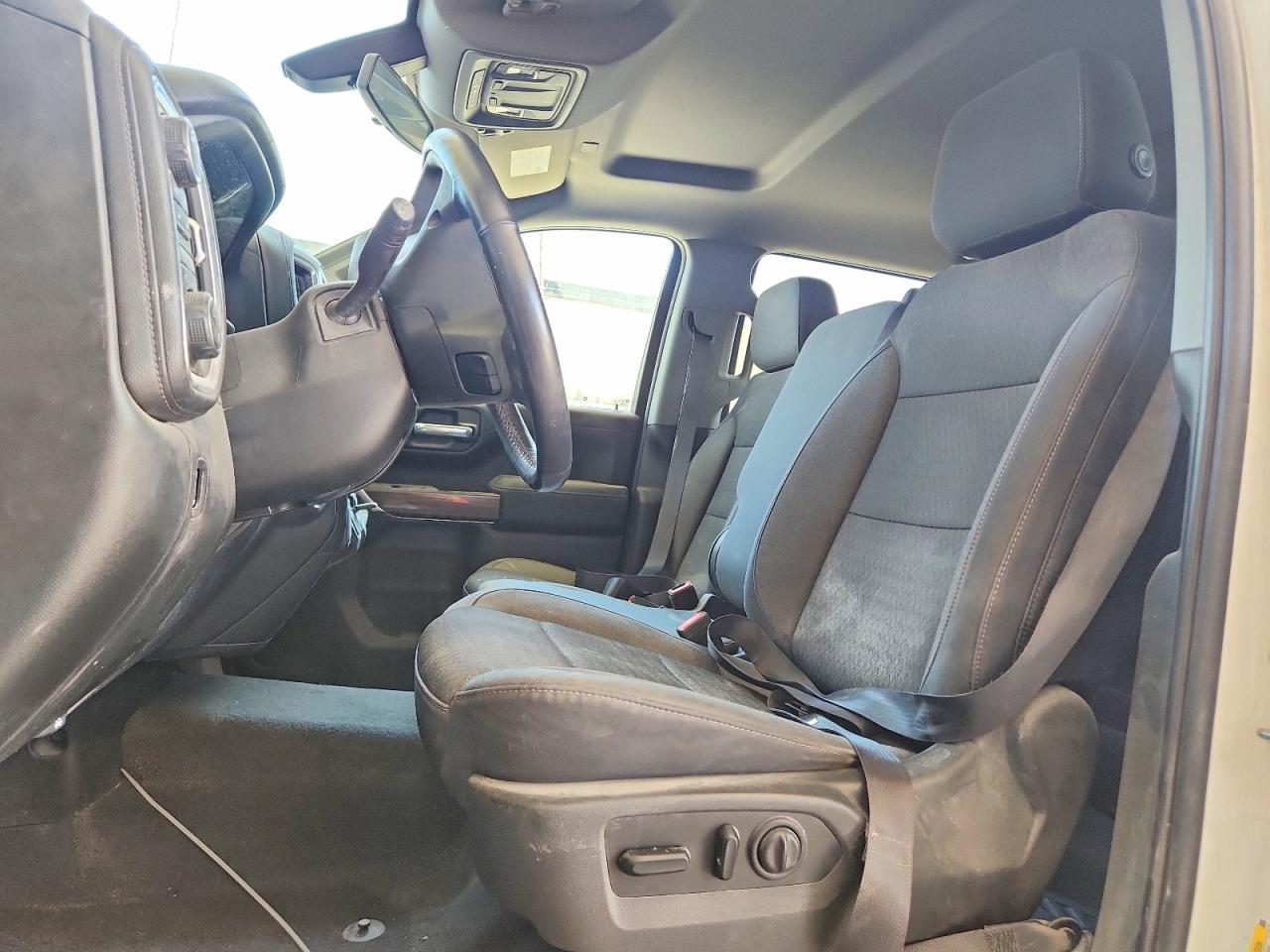 2019 Chevrolet Silverado K1500 RST