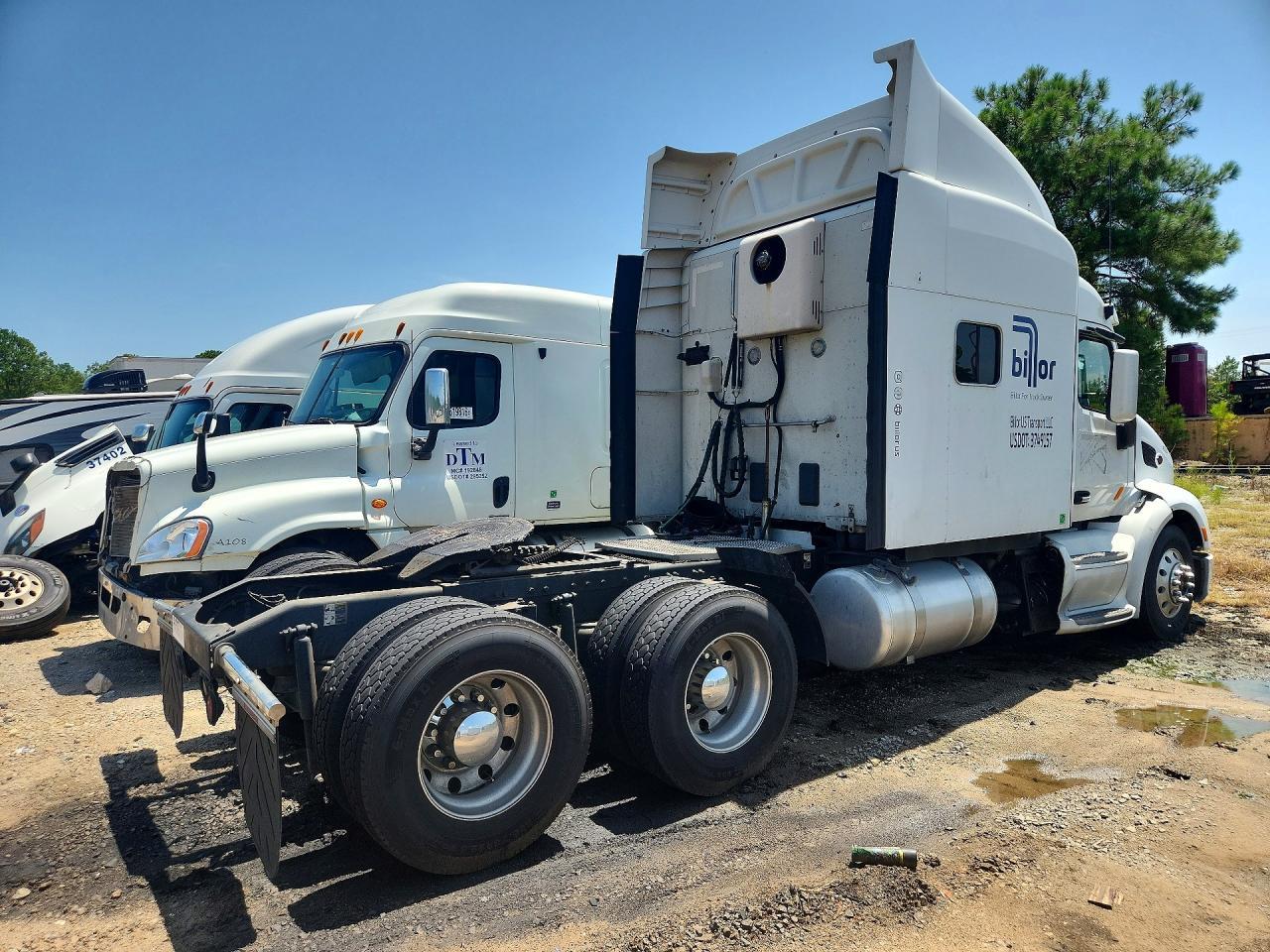 2016 Peterbilt 579 Semi Truck