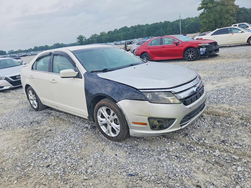 2012 Ford Fusion SE