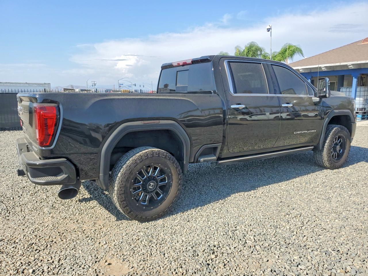2021 GMC Sierra K2500 Denali
