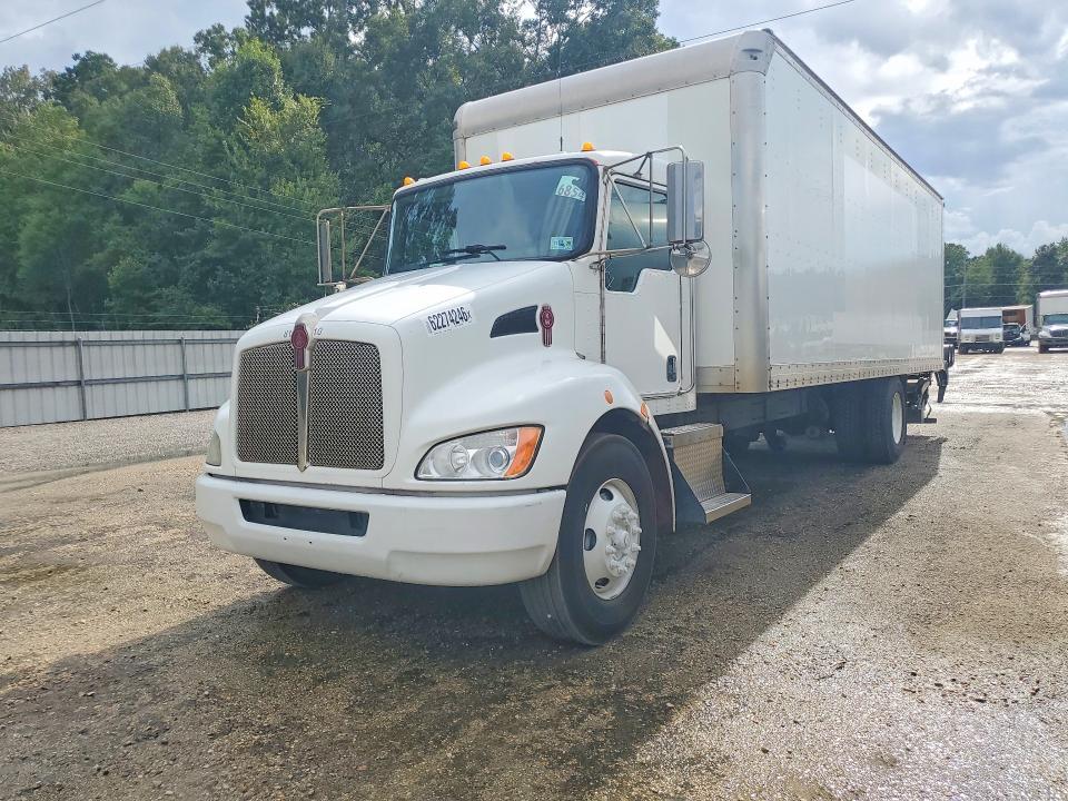 2015 Kenworth T300 BOX Truck