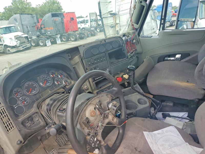 2014 International Prostar Semi Truck