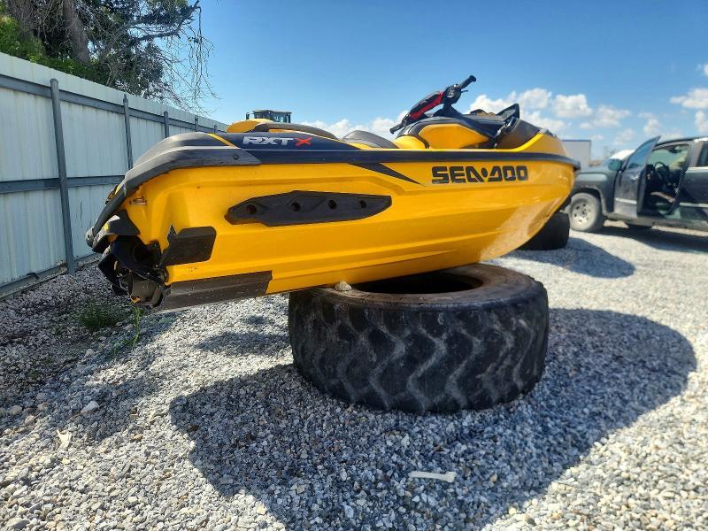2021 Sea Doo RXT X 300