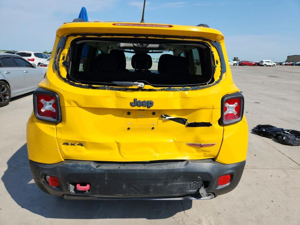 2016 Jeep Renegade Trailhawk