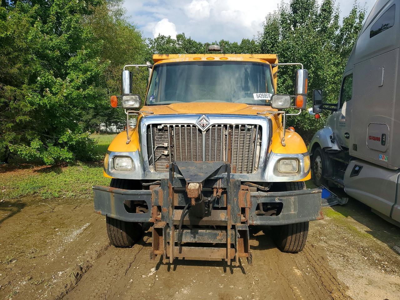 2003 International 7400 Dump Truck