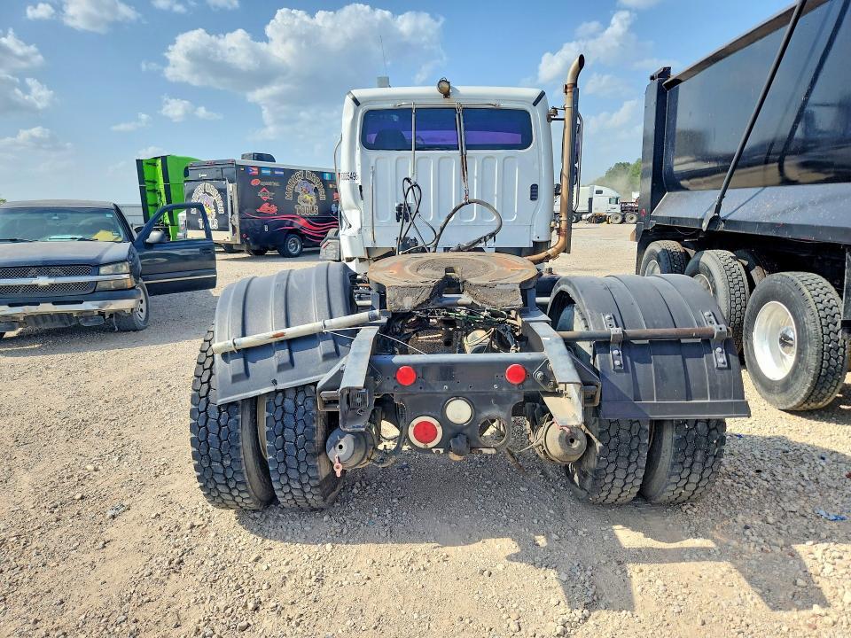 2015 Freightliner M2 106 MED