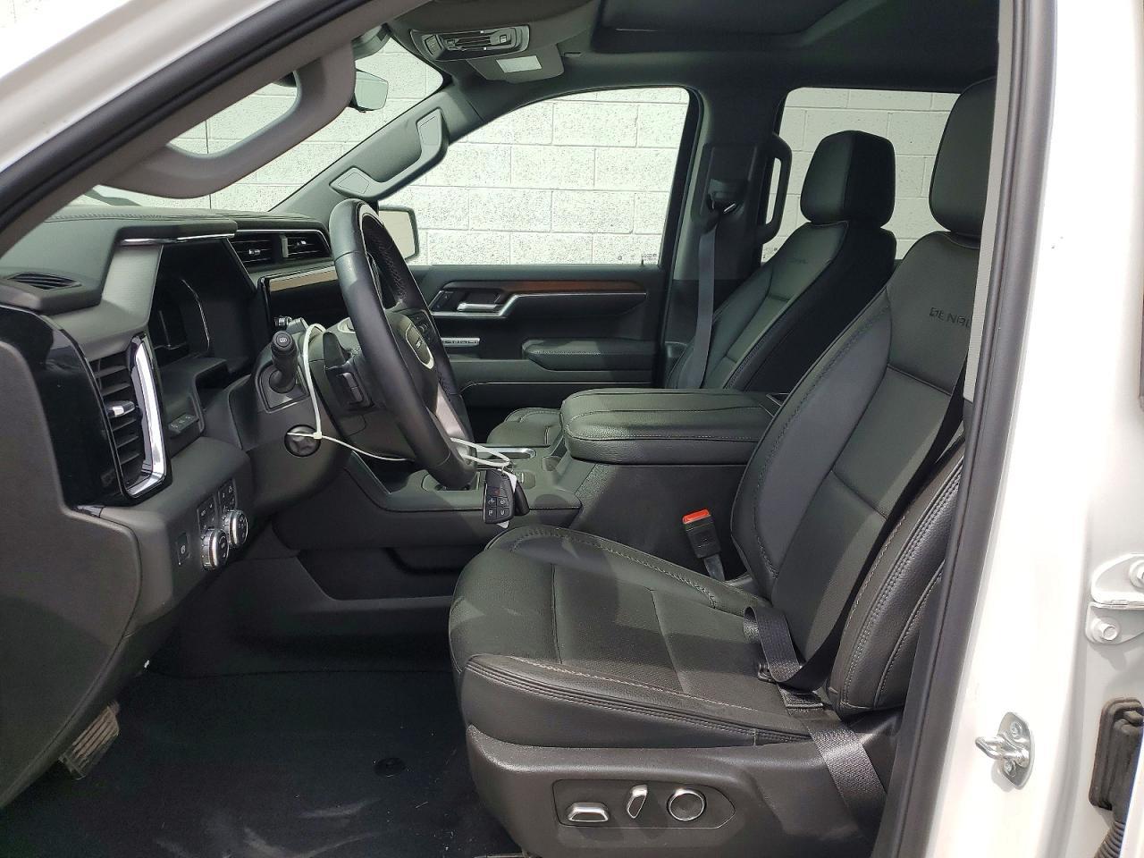 2025 GMC Sierra K1500 Denali