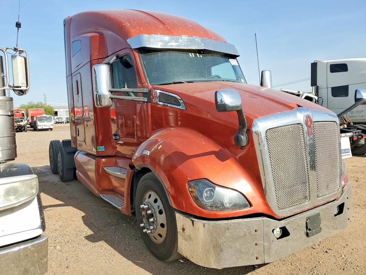 2020 Kenworth T680 Semi Truck