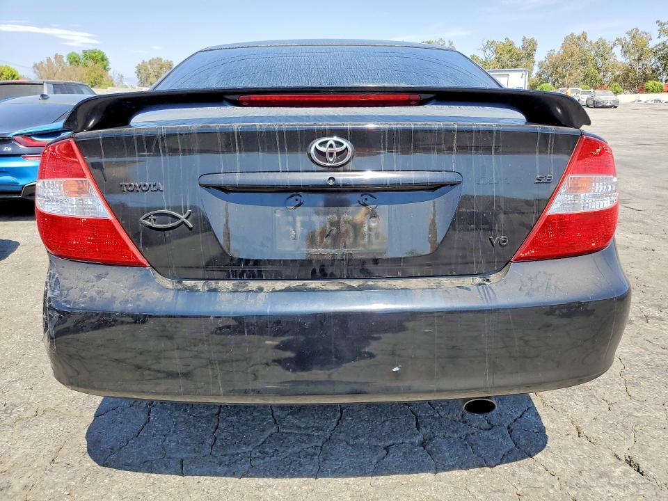 2003 Toyota Camry se V6