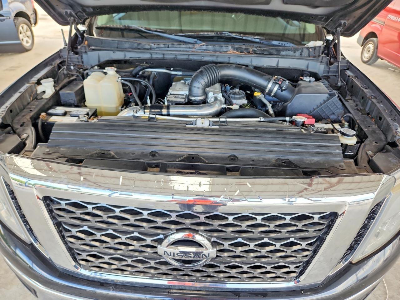 2017 Nissan Titan XD SV
