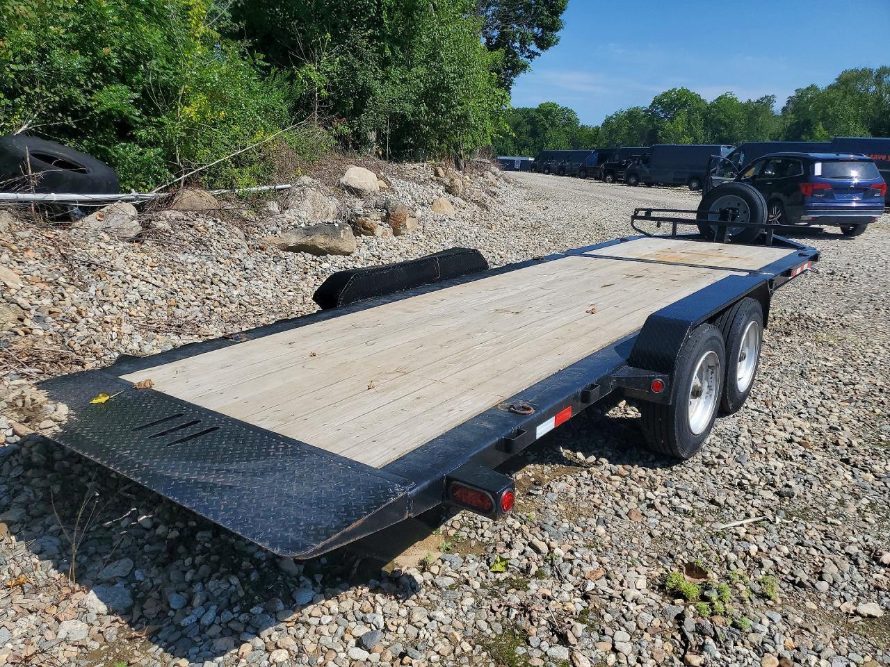 2022 Load Trail Equipment Trailer