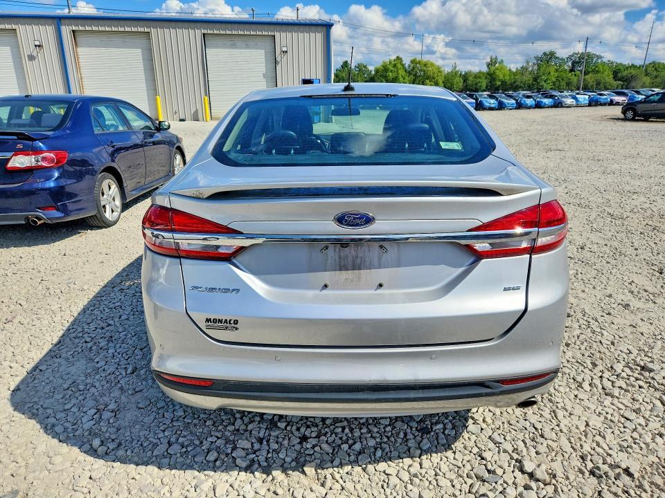 2017 Ford Fusion se