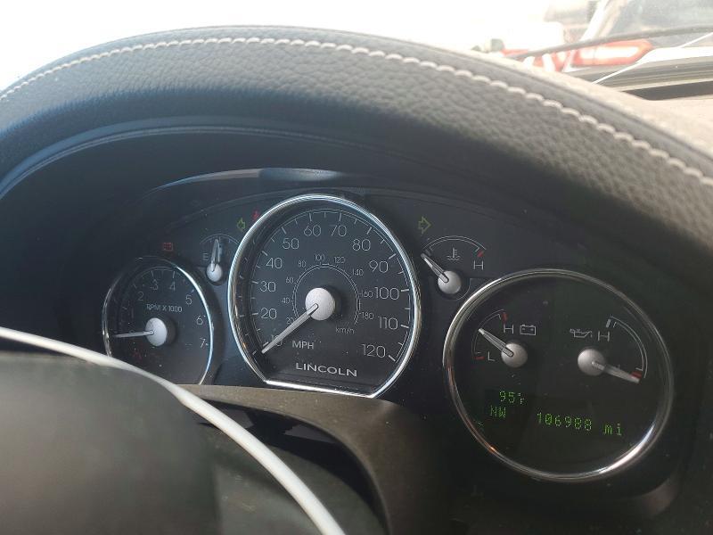 2006 Lincoln Mark LT