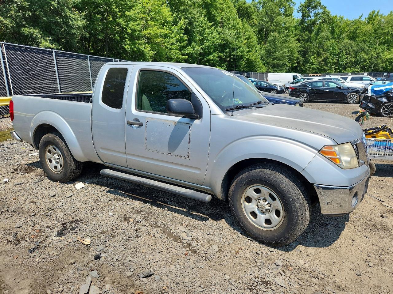 2009 Nissan Frontier XE