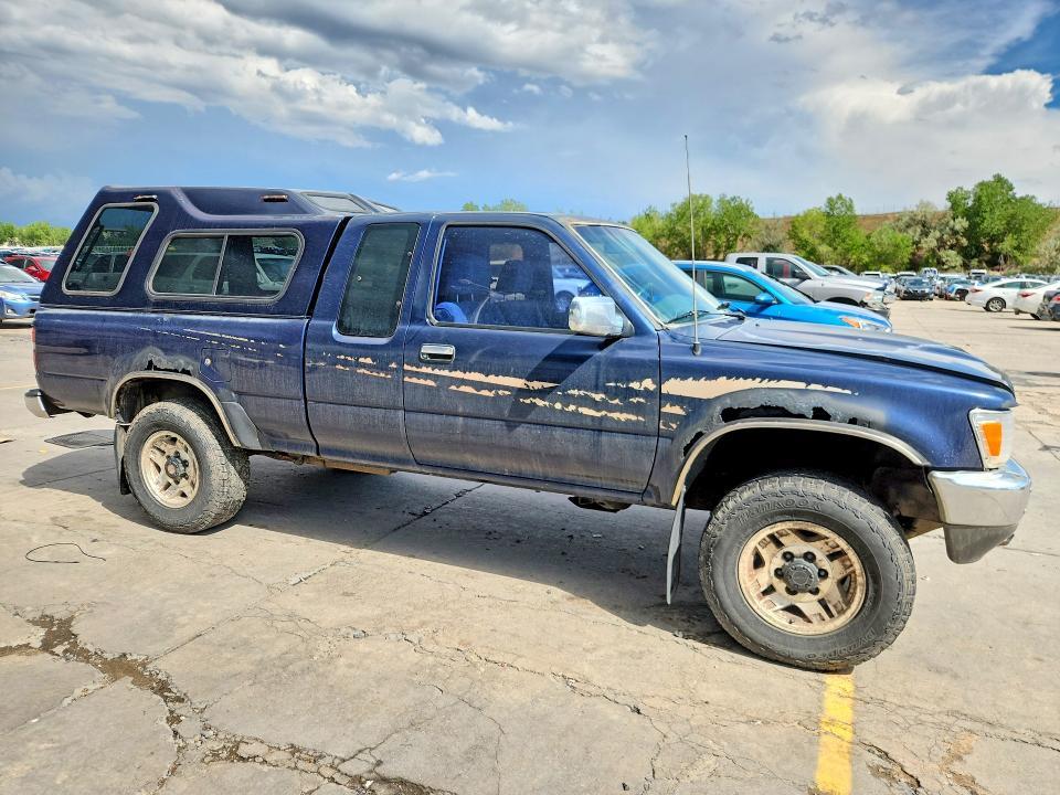1991 Toyota Pickup SR5