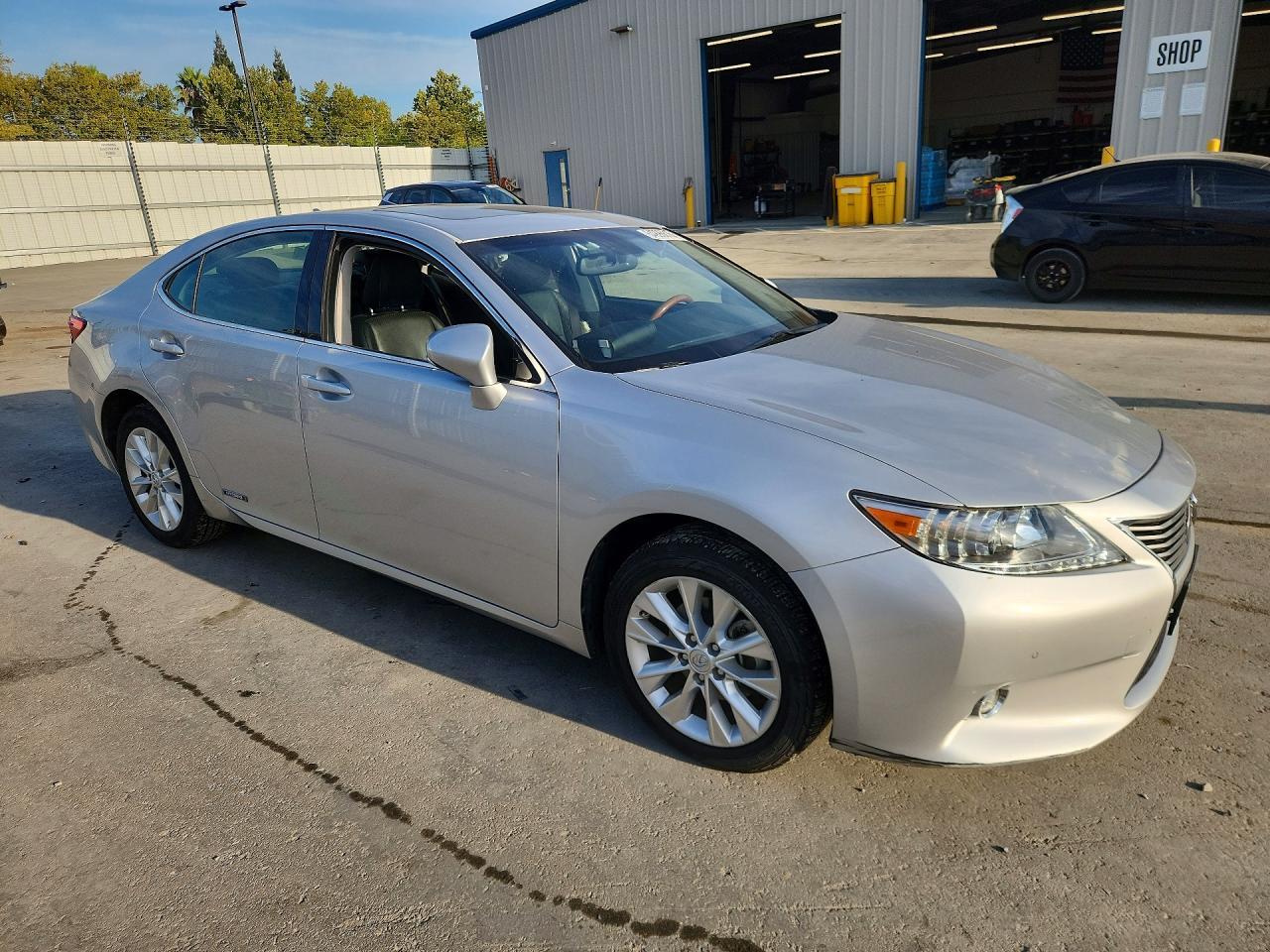 2014 Lexus ES 300H