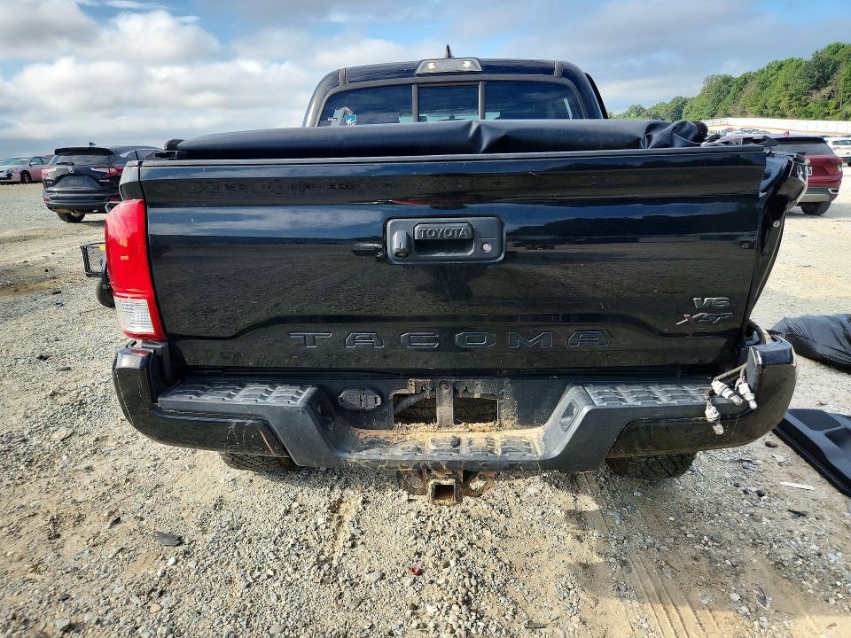 2017 Toyota Tacoma SR5 V6