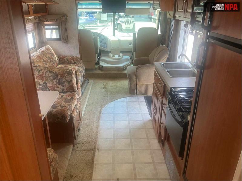 2004 Ford Coach
