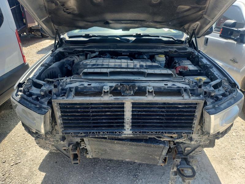 2022 Dodge 3500 Laramie