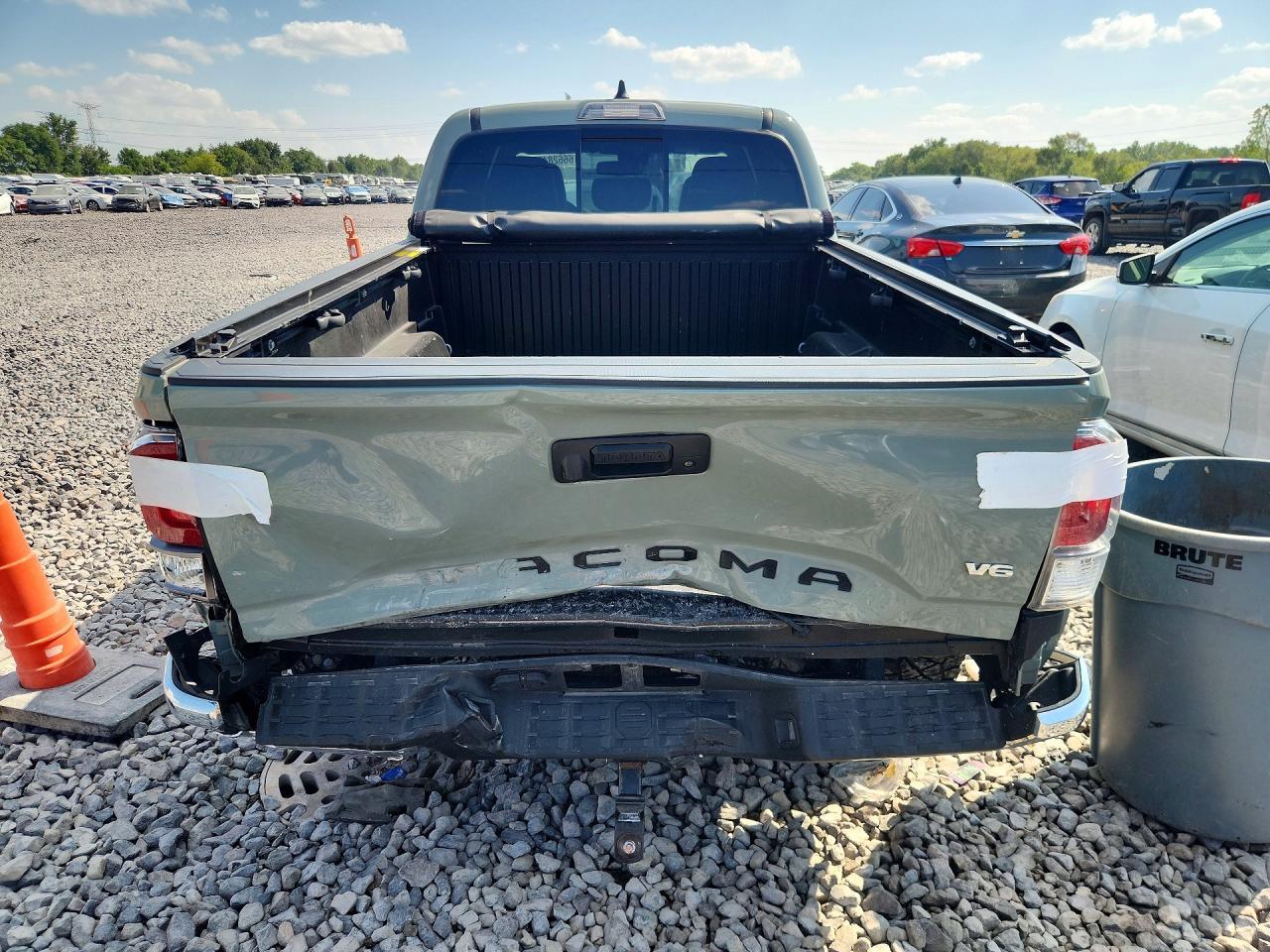 2023 Toyota Tacoma TRD OFF-Road