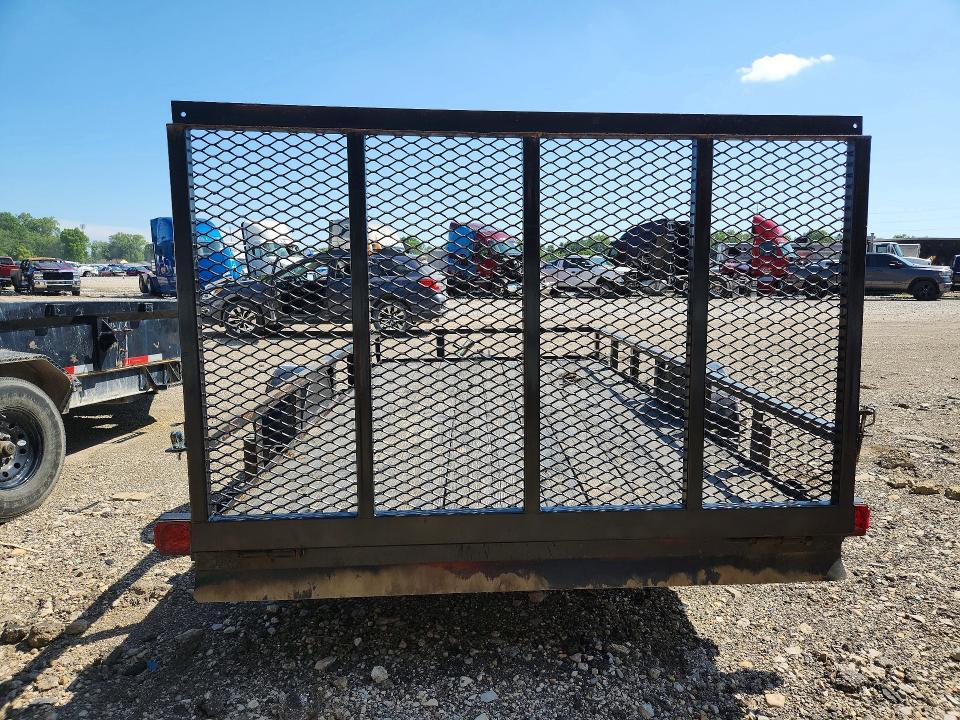 2004 MAY 2004 Utility Trailer