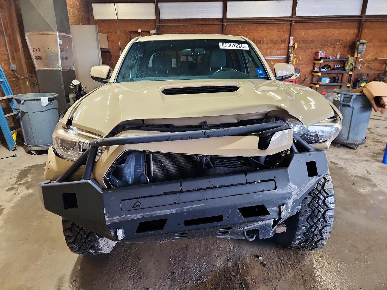 2016 Toyota Tacoma TRD Sport