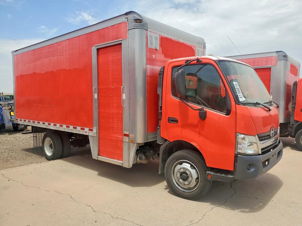 2018 Hino 195
