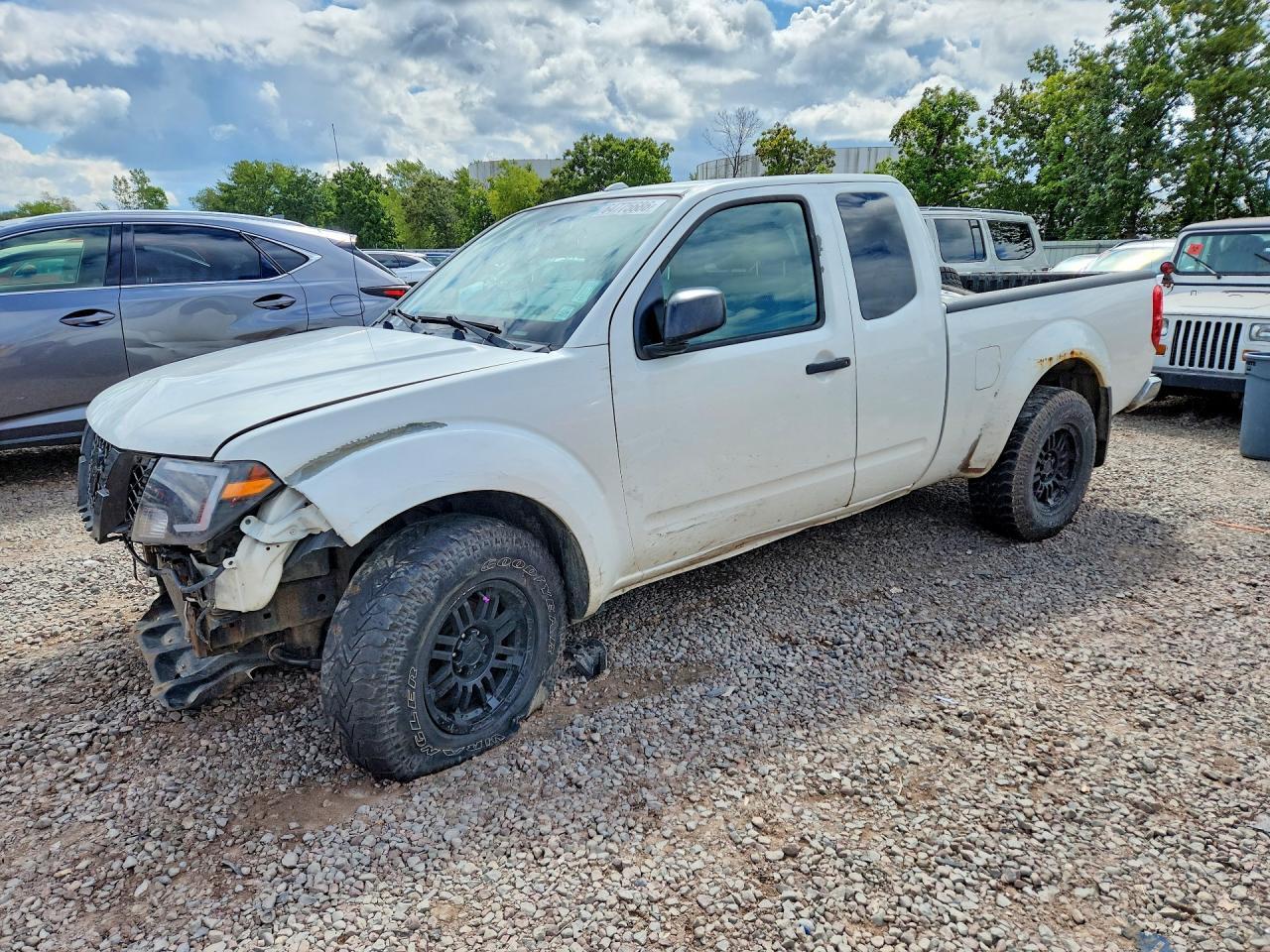 2017 Nissan Frontier SV V6