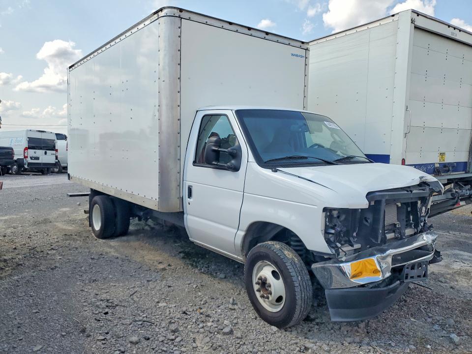 2024 Ford E450-BOX Truck