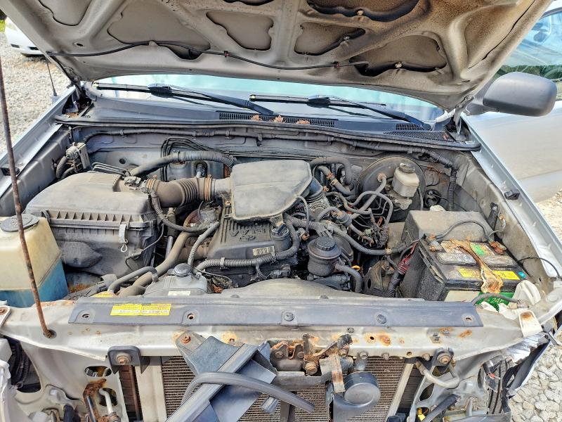 2005 Toyota Tacoma Base