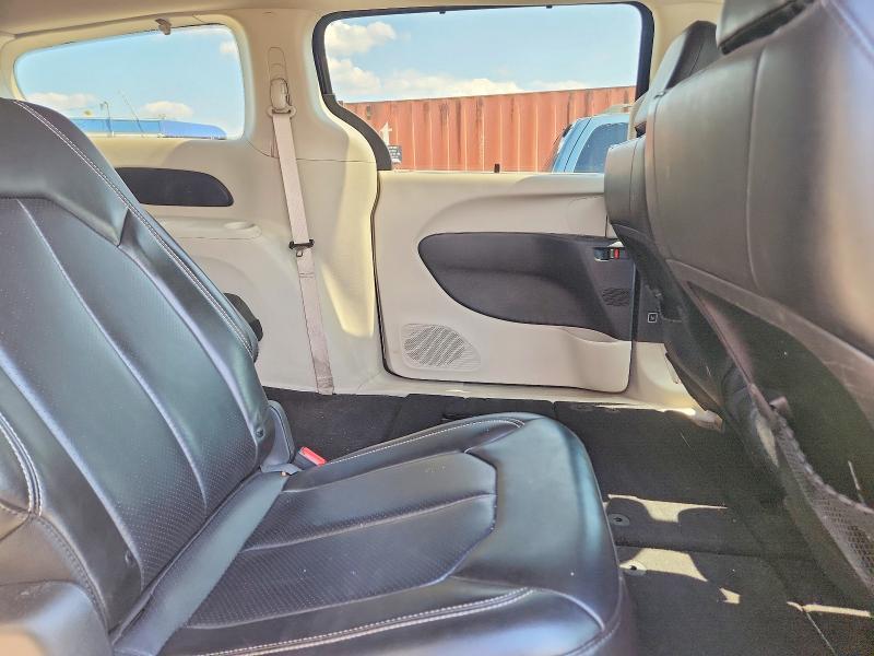 2020 Chrysler Voyager LXI