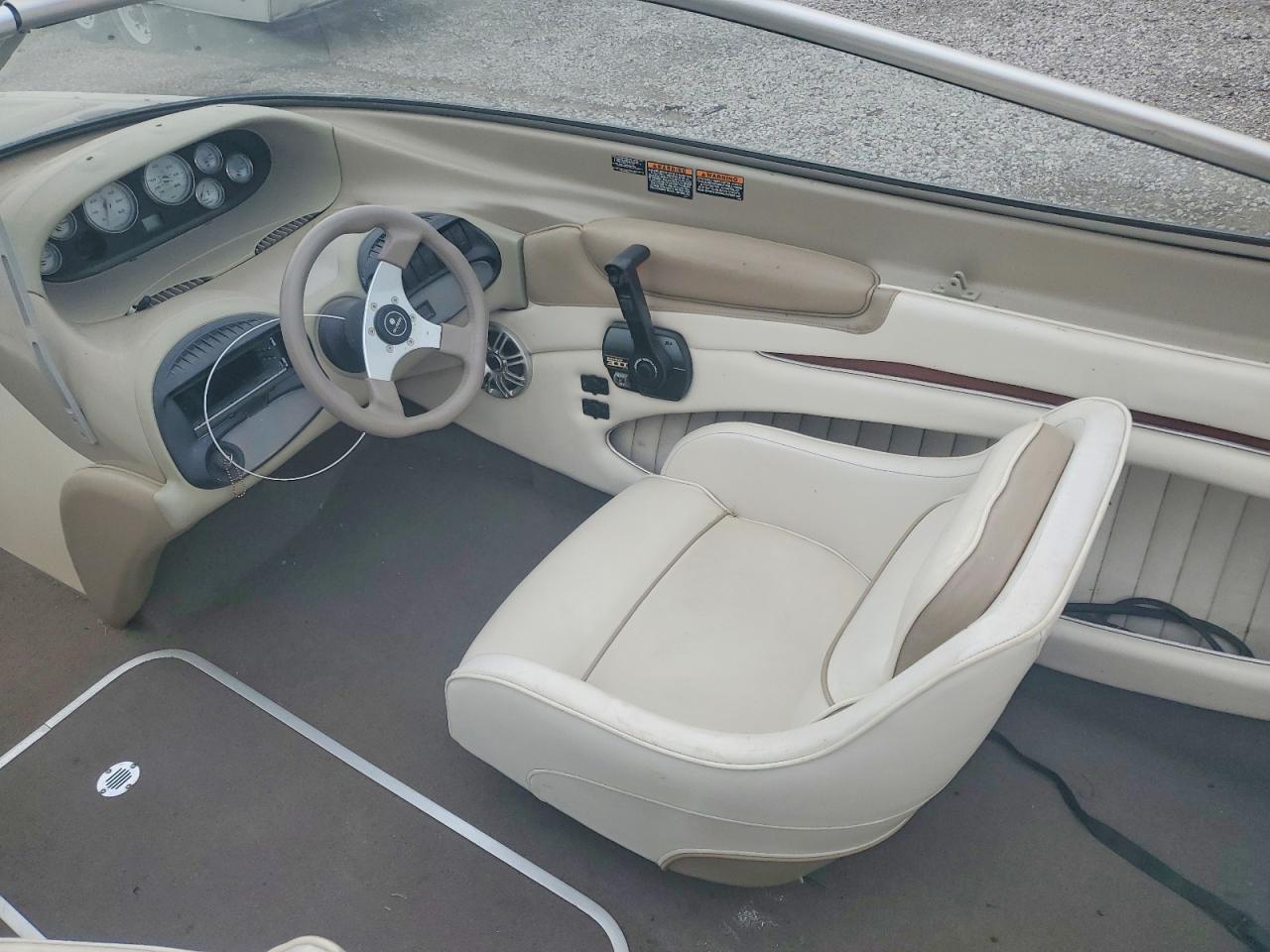 1999 Bayliner Boat-Boat