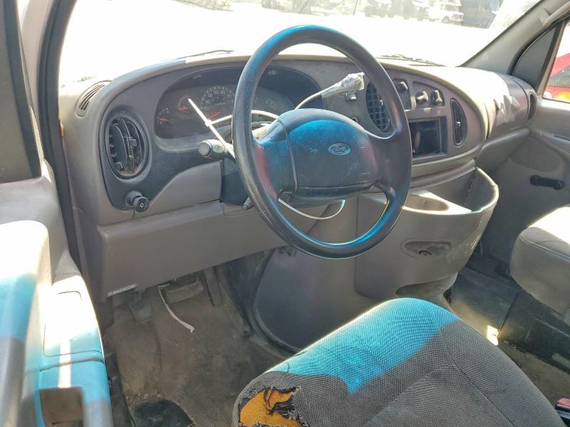 2002 Ford Econoline E350 Super Duty Cutaway Van