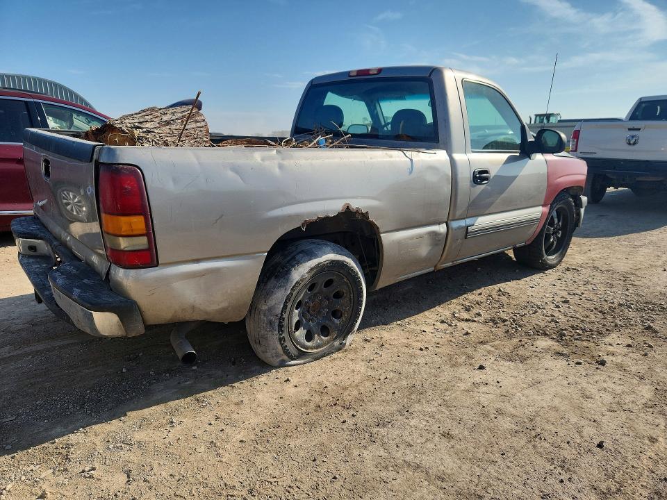 2000 Chevrolet Silverado C1500