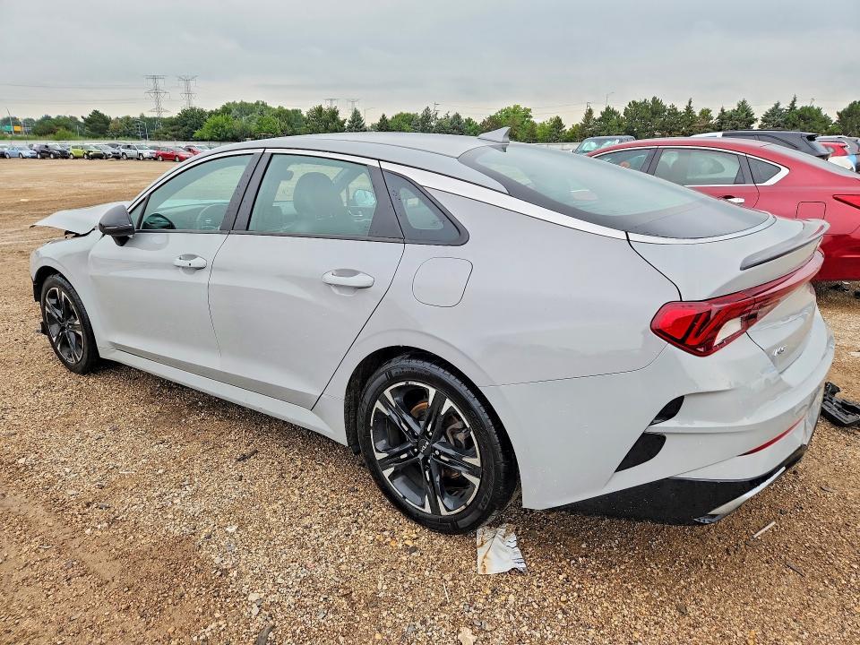 2022 KIA K5 GT Line