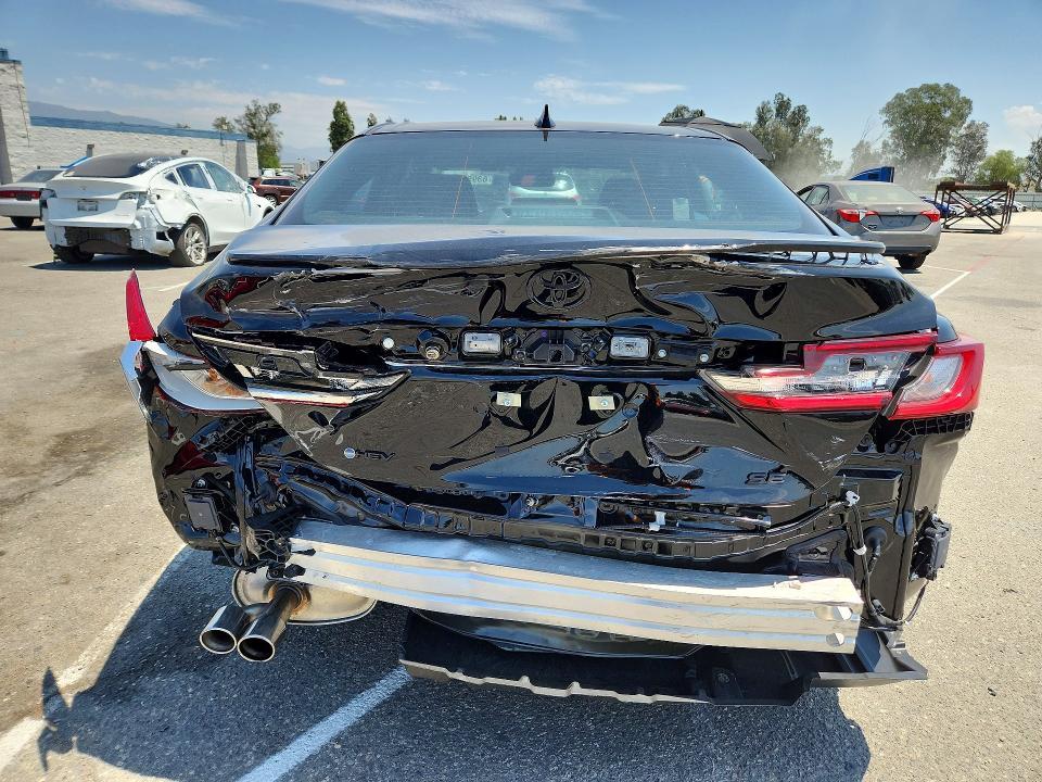 2026 Toyota Camry se