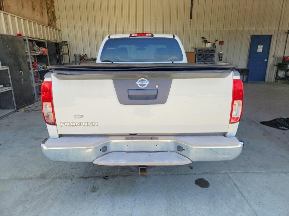 2015 Nissan Frontier S