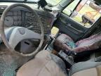 2004 Freightliner Columbia Semi Truck