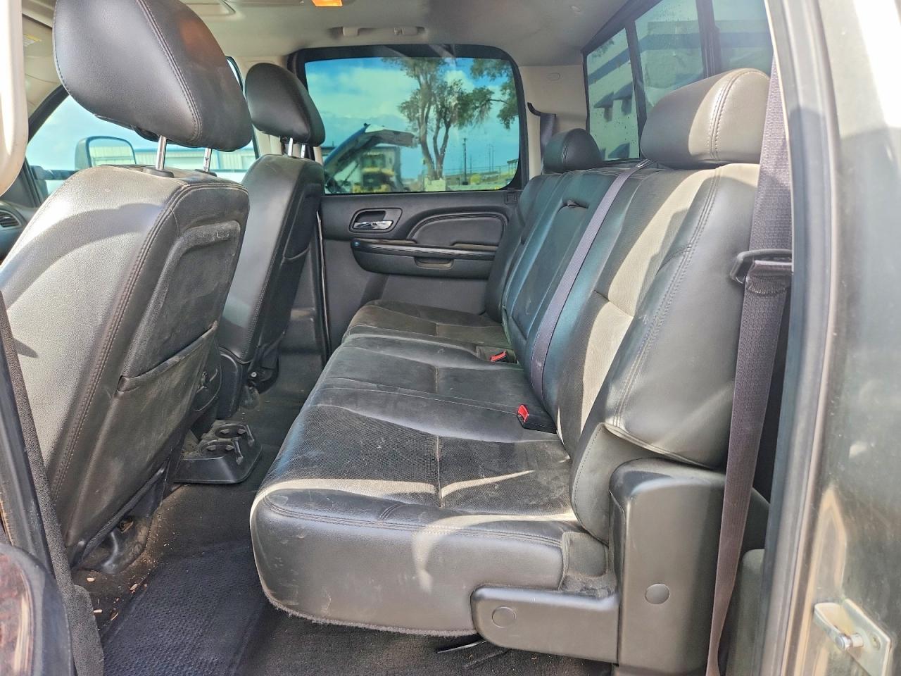 2013 GMC Sierra K3500 Denali