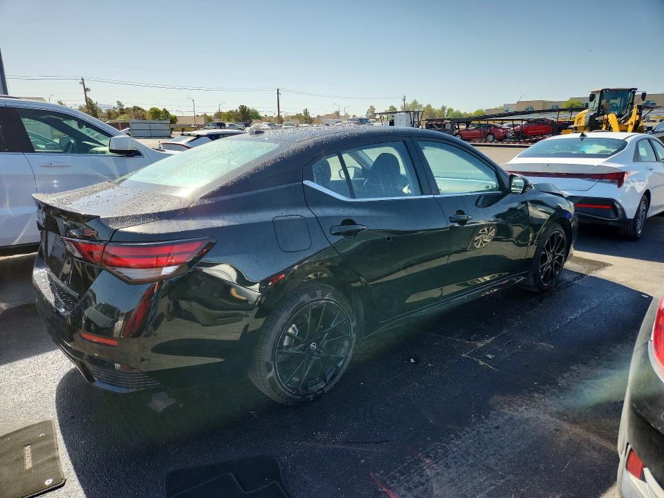 2025 Nissan Sentra sr