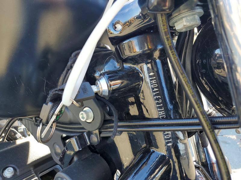 2017 Harley-Davidson XL883 Iron 883
